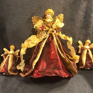 Used-Traditions-Angel Tree Top with 2 Angel Ornaments Item #45239